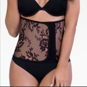 Belly bandit size small